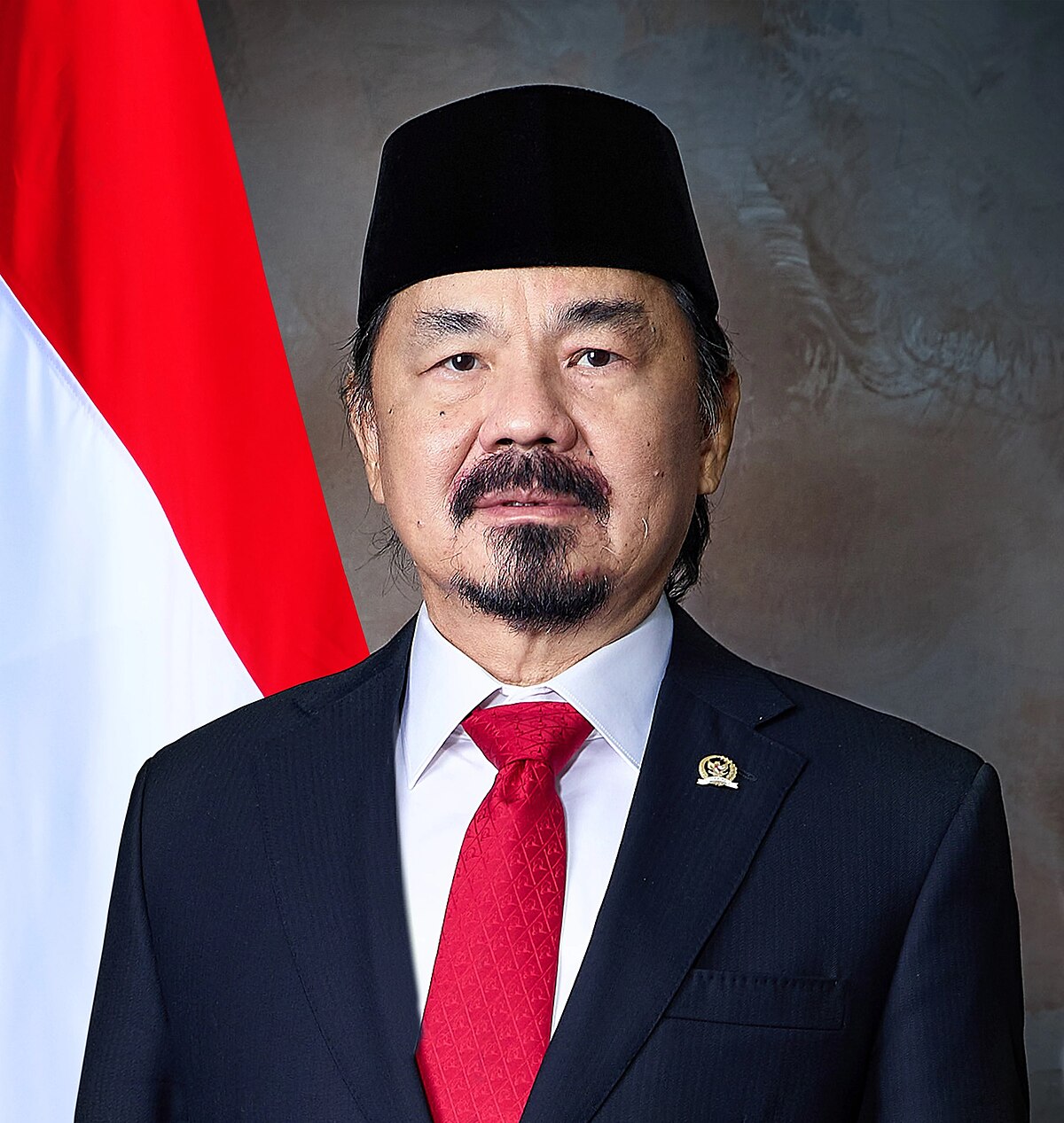 Menelusuri Jejak Karier dan Dedikasi Rusdi Kirana di Daerah Pemilihan Jawa Timur VIII
