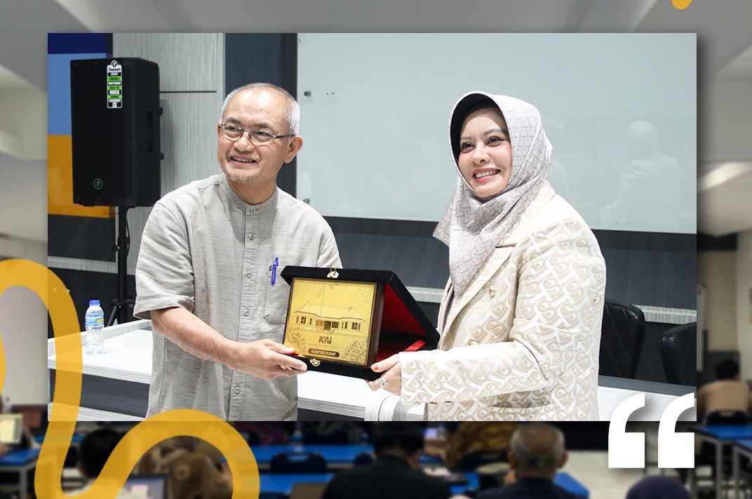 Berikut profil dosen berprestasi Al Ma'soem yang berkompeten dalam mencetak lulusan unggul dengan kualitas akademik teruji